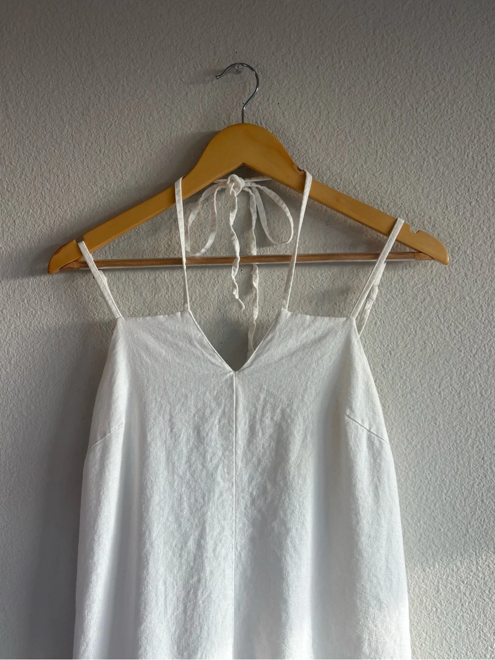 White Linen Summer Dress V-Neck Spaghetti Strap